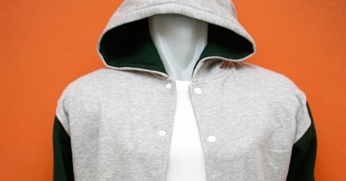 Custom Football Hoodies: The Perfect Blend of Sport and Style